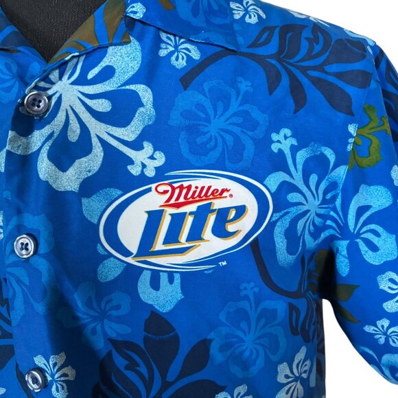Miller Lite Men's Blue Hawaiian Short Sleeve Button Front Shirt Medium - Picture 3 of 8